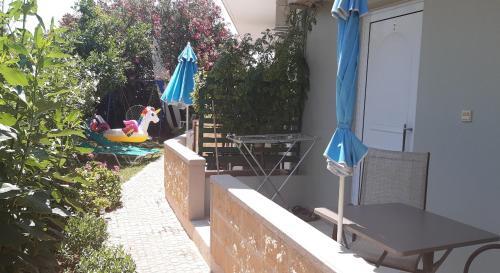Marianna Apartments
