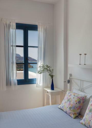 7 Olives Apartments