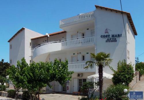 Apartamento Costmari