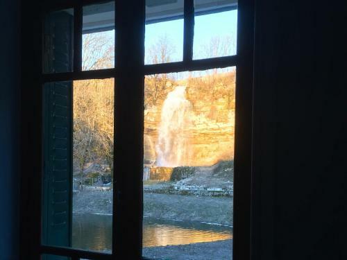 Bed & Breakfast Au Moulin Des F�es