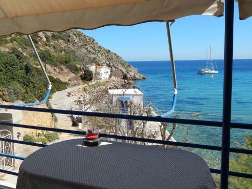 Mastiha Emporios Apartments