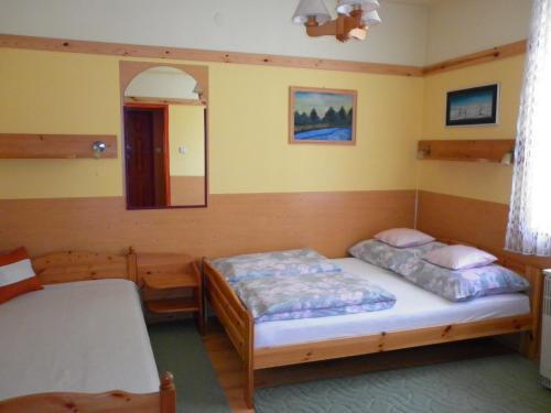 4 �vszak Apartman