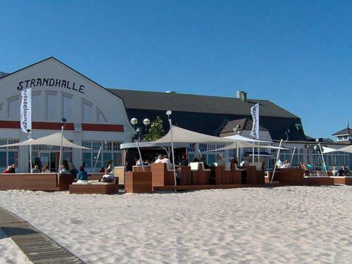 Three-bedroom Holiday Home In Gr�mitz 20