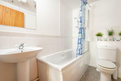 Marine View Holiday Apartment Dundee