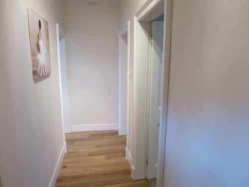 Buccleuch Street Apartment