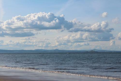 Edinburgh Beachfront B&B