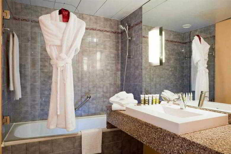 Hotel Mercure Paris Roissy Charles D