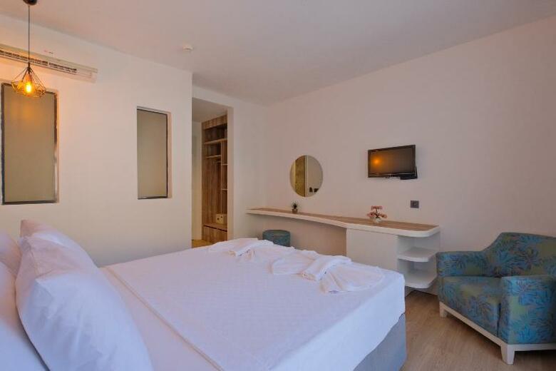 Hotel Akdeniz Beach