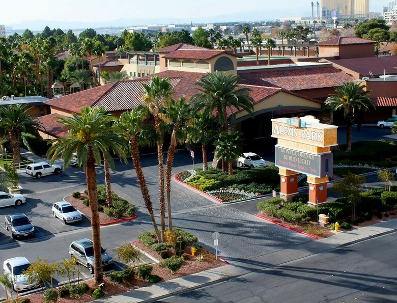 Hotel Alexis Park Resort