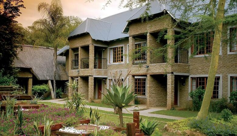 Hotel Hippo Hollow