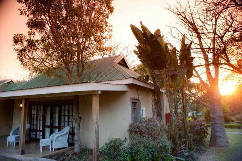 Hotel Perry`s Bridge Hollow