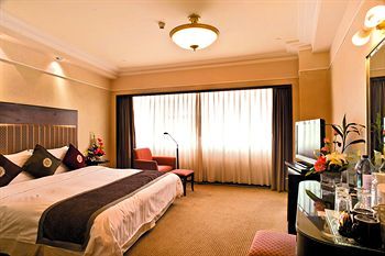 Hotel Howard Johnson Ginwa Plaza