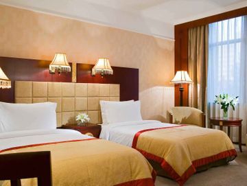 Hotel Mercure On Renmin Square