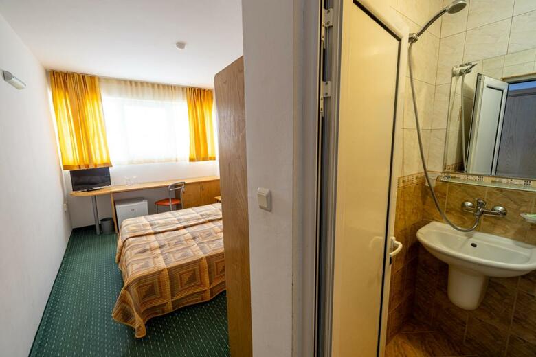 Hotel Slavyanski