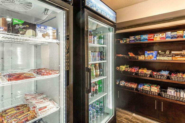 Hotel Quality Inn & Suites Charlotte Airport