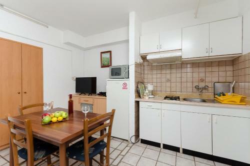 Apartments Hilmija