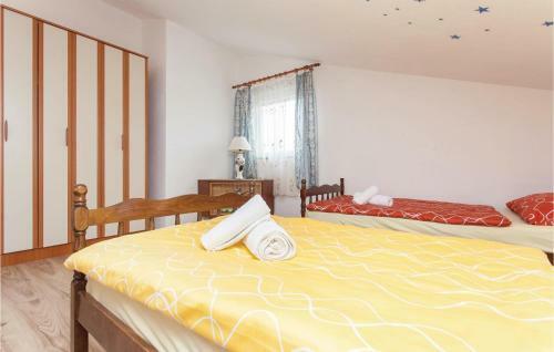 Three-bedroom Apartment Silo 05