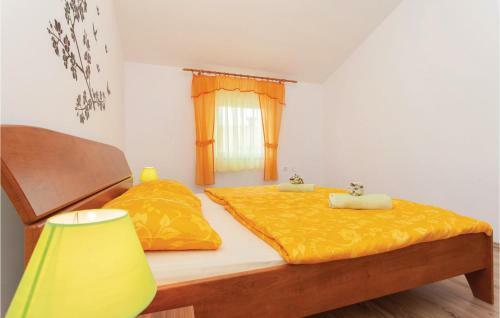 Three-bedroom Apartment Silo 05