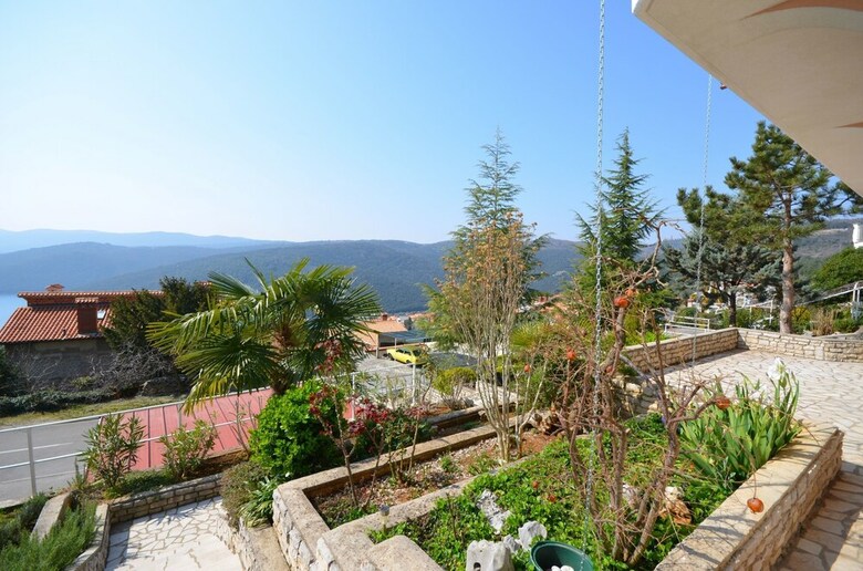 Apartments Slavica