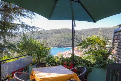Apartment In Rabac 16914