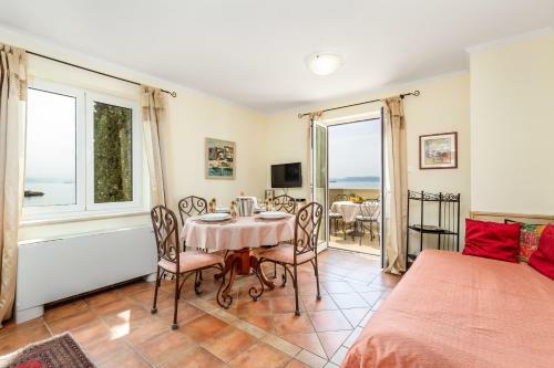 Apartments Villa Nora