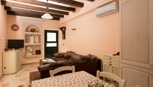 Apartments Orica I