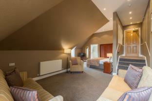 Sherbrooke Castle Hotel