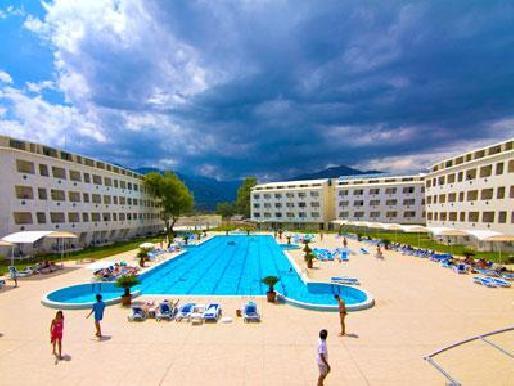 Hotel Daima Resort