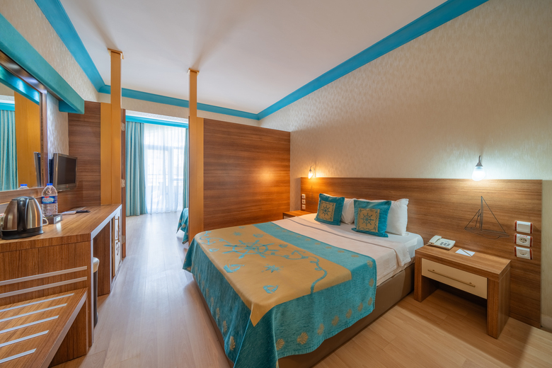 Hotel Daima Resort