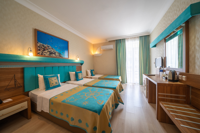 Hotel Daima Resort