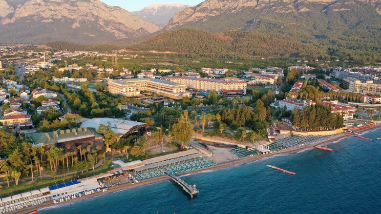 Hotel Crystal Deluxe Resort & Spa