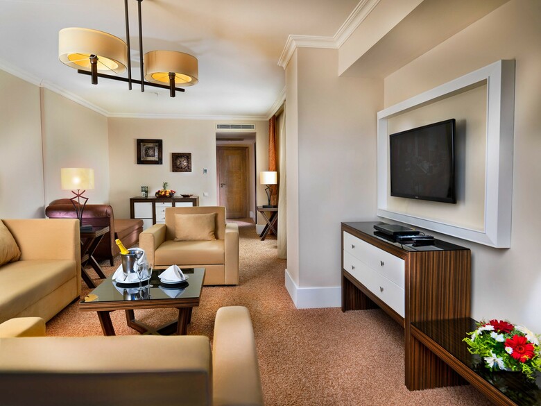 Hotel Crystal Deluxe Resort & Spa