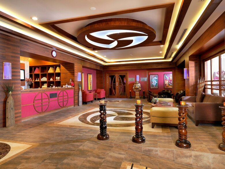 Hotel Crystal Deluxe Resort & Spa