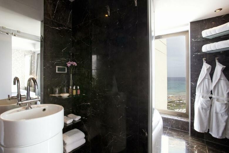 Capo Bay Hotel