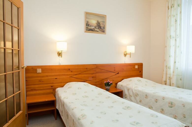 Kolonna Hotel Brigita