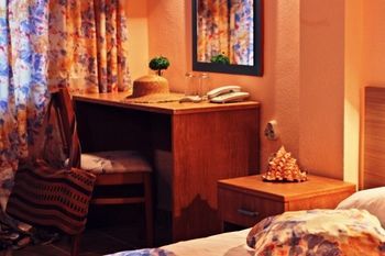 Hotel Briz(.)