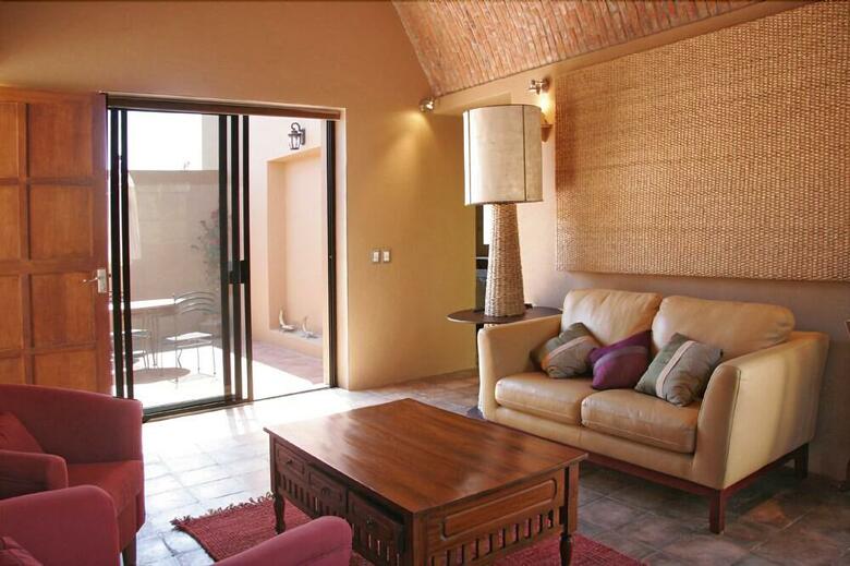 Hotel Casa De Aves