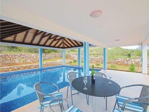Four-bedroom Holiday Home Vela Luka 03