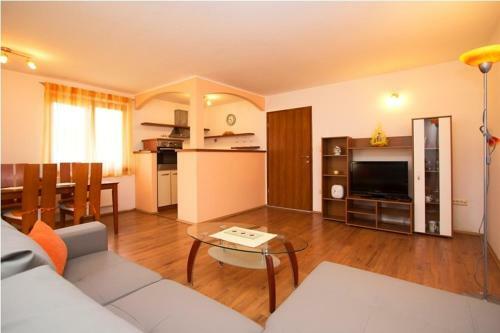 Apartments Matelici