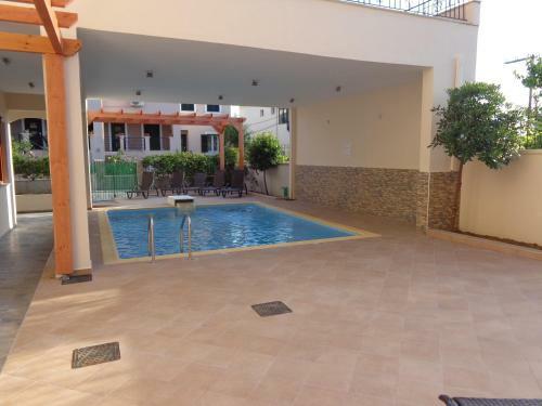 Ifestos Hotel