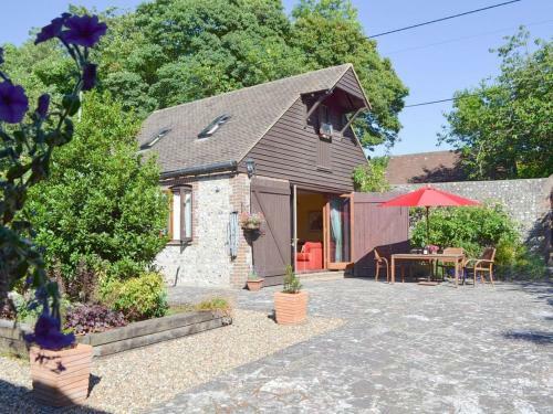 Darwin Cottage