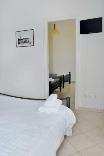 Aparthotel To Kastro