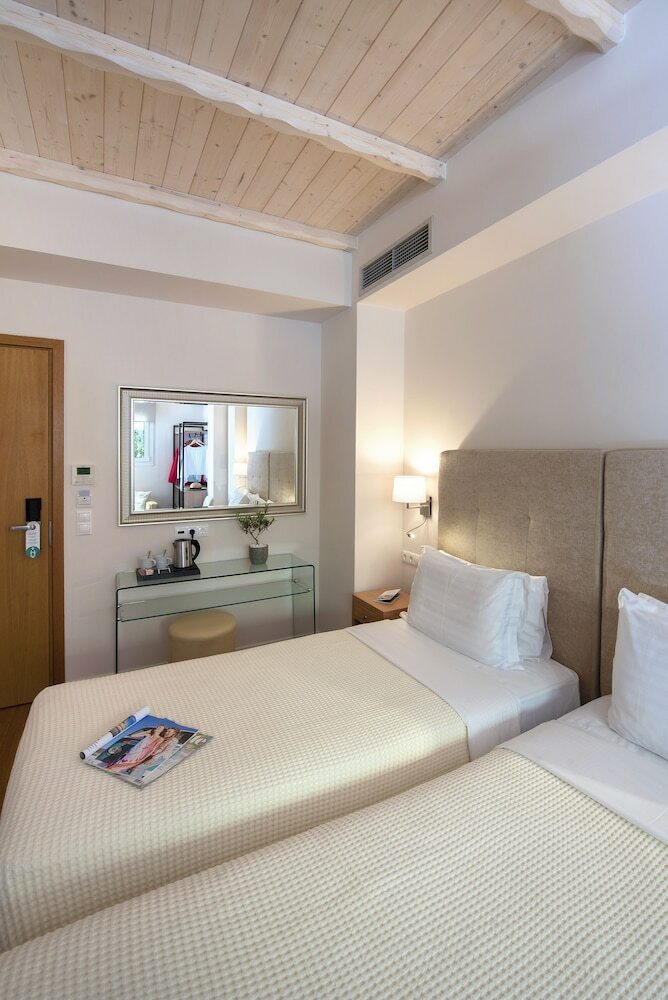 Hotel Karalis Beach