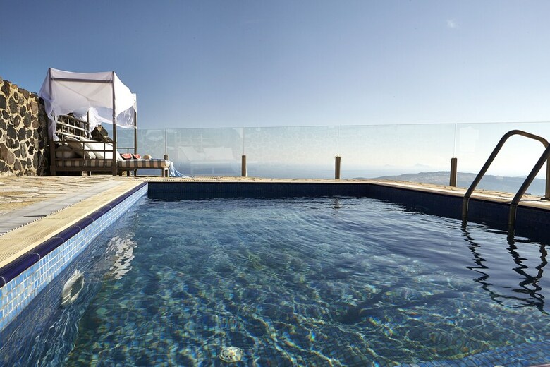 Orizontes Hotel & Villas