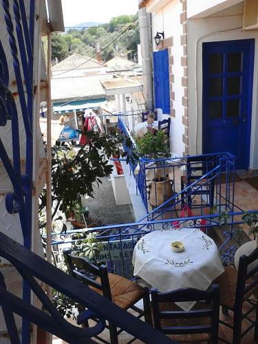Hostal Karagiannaki