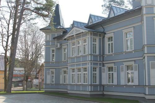 Katrin Apartments