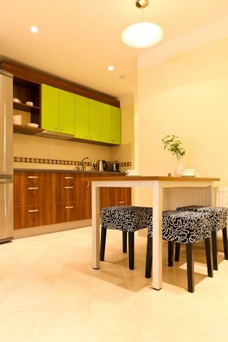 Hostal Martas Nams