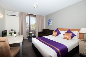 Hotel Park Regis Concierge