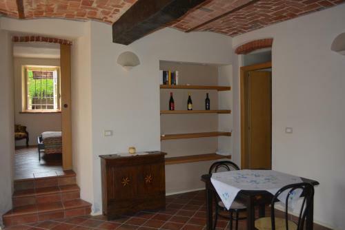 Bed & Breakfast Cascina Valtignosa Camere Con Vigna