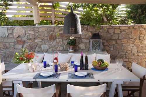 El Mar Estate & Villas